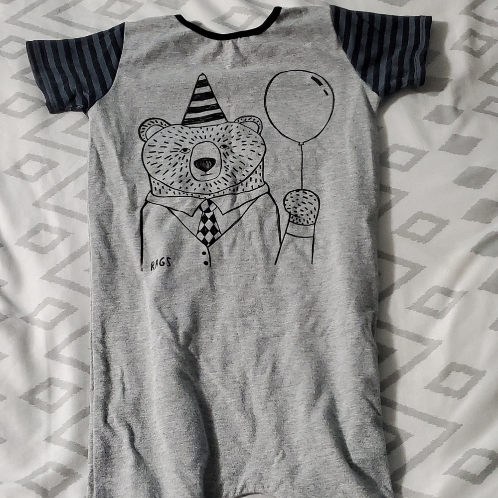 Rags to raches party bear